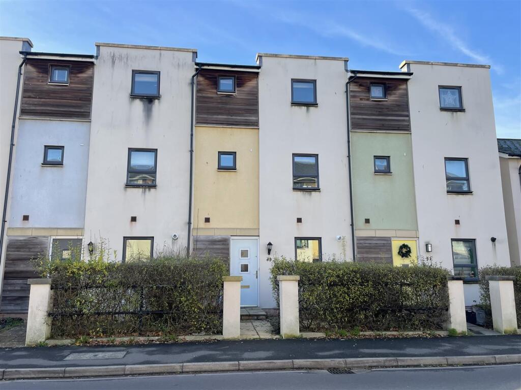 Main image of property: Newfoundland Way, Portishead