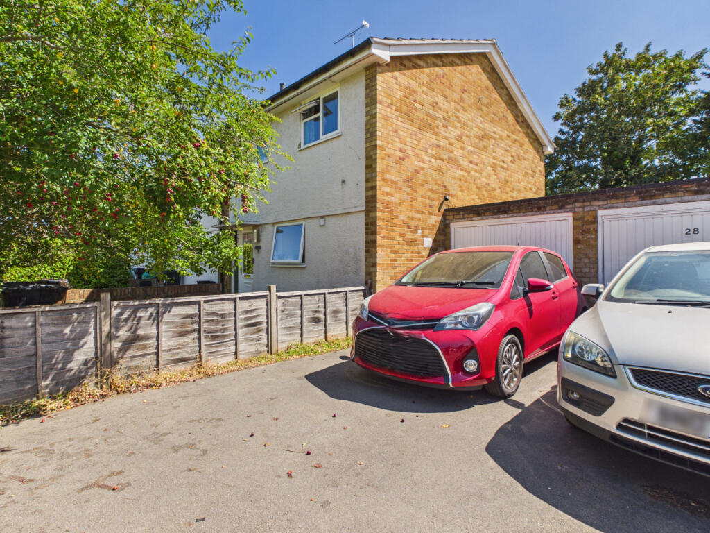 Main image of property: Bruce Road, Woodley, Reading, Berkshire, RG5