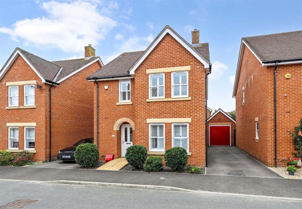 Main image of property: Tarver Close, Romsey, Hampshire