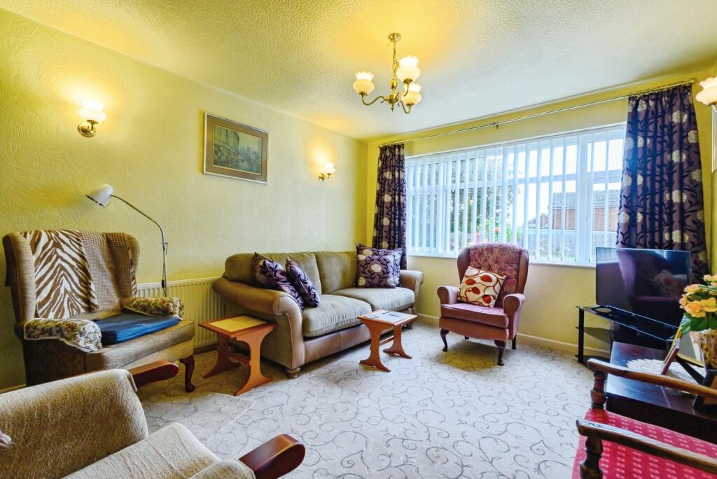 Burnley Road, Walmersley, Bury, Greater Manchester, BL9 photo 5
