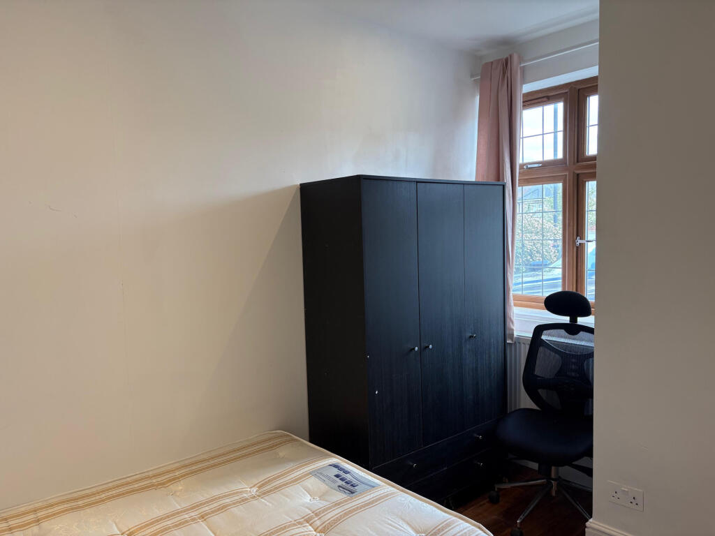 Main image of property: Rayners Lane, Pinner, Greater London, HA5