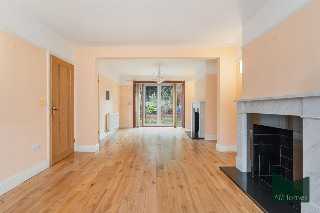 House in London, Colney Hatch - View 5