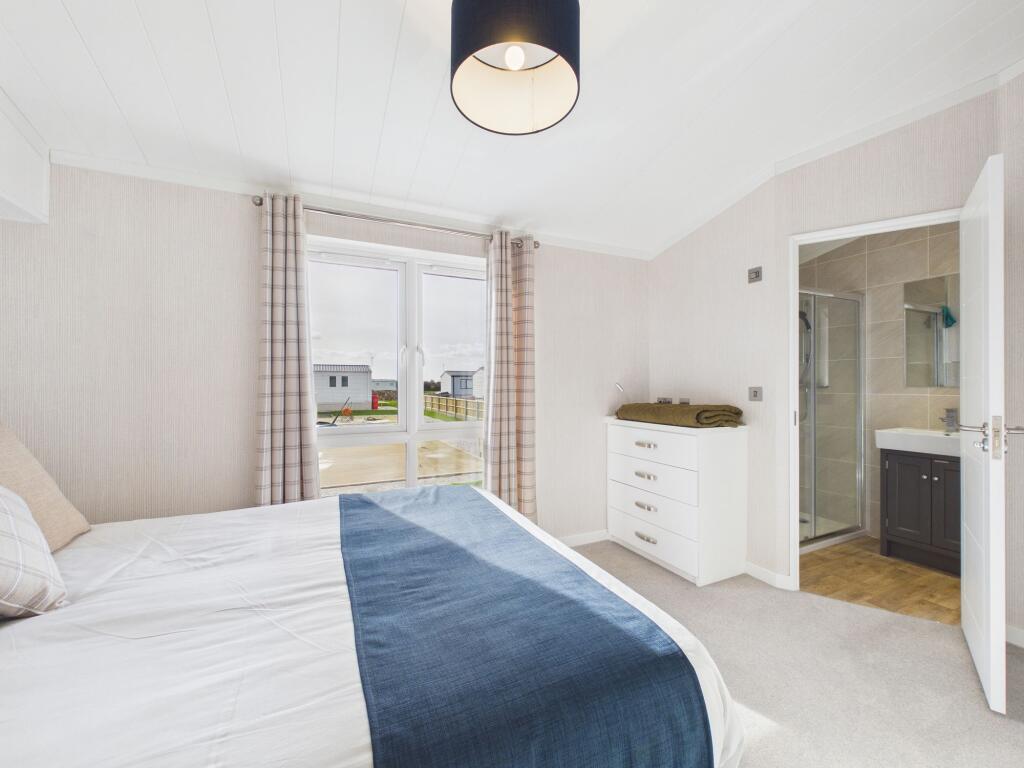 Riverside Country Lodges, Bleasby, Nottingham photo 4