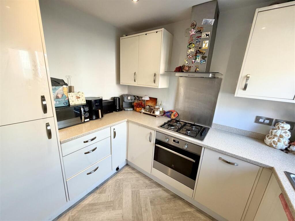 House in Birmingham, Hall Green - View 3