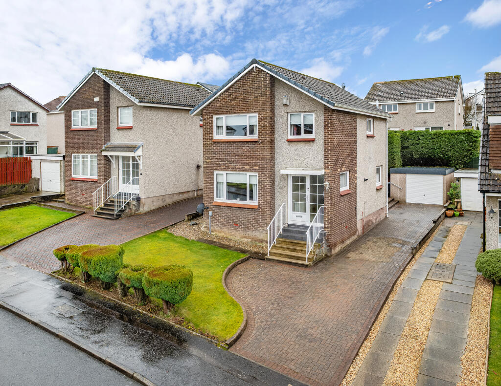 Main image of property: 5 Tanzieknowe Avenue, Cambuslang, Glasgow , G72