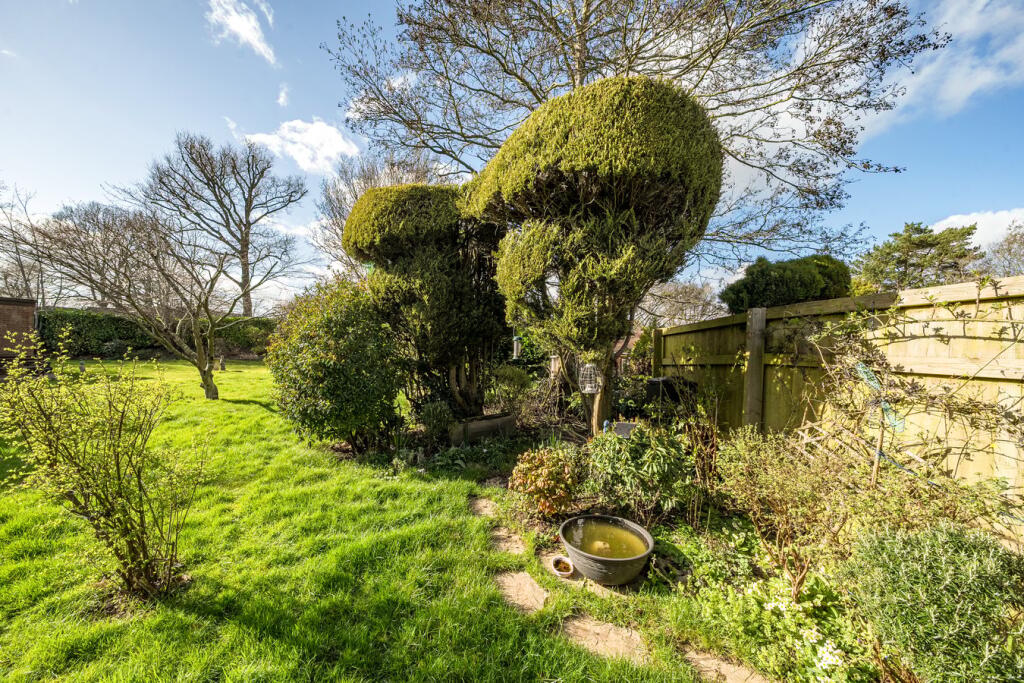 Additional image 8 of Plymouth Close, Redditch, B97