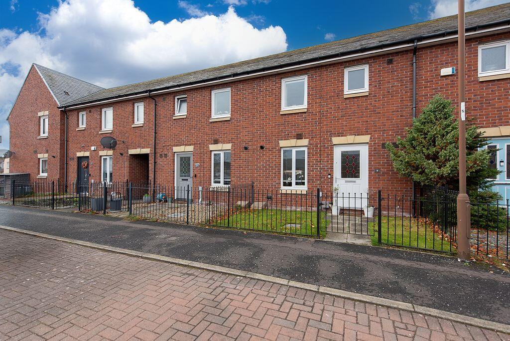 3-bed detached on Burnbrae Place, Bonnyrigg, £215,000