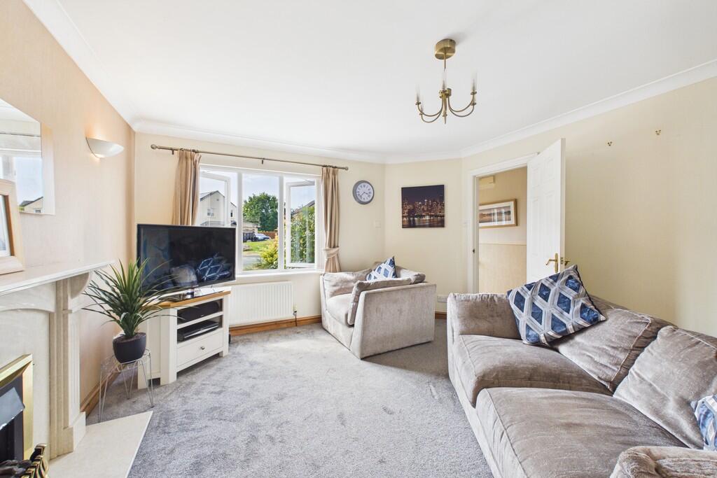 23 Esthwaite Green, Kendal, Cumbria, LA9 7RZ photo 2