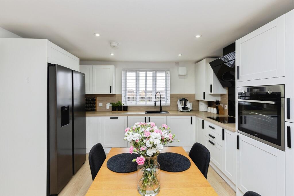 Additional image 6 of Dunsford Avenue, Bradford