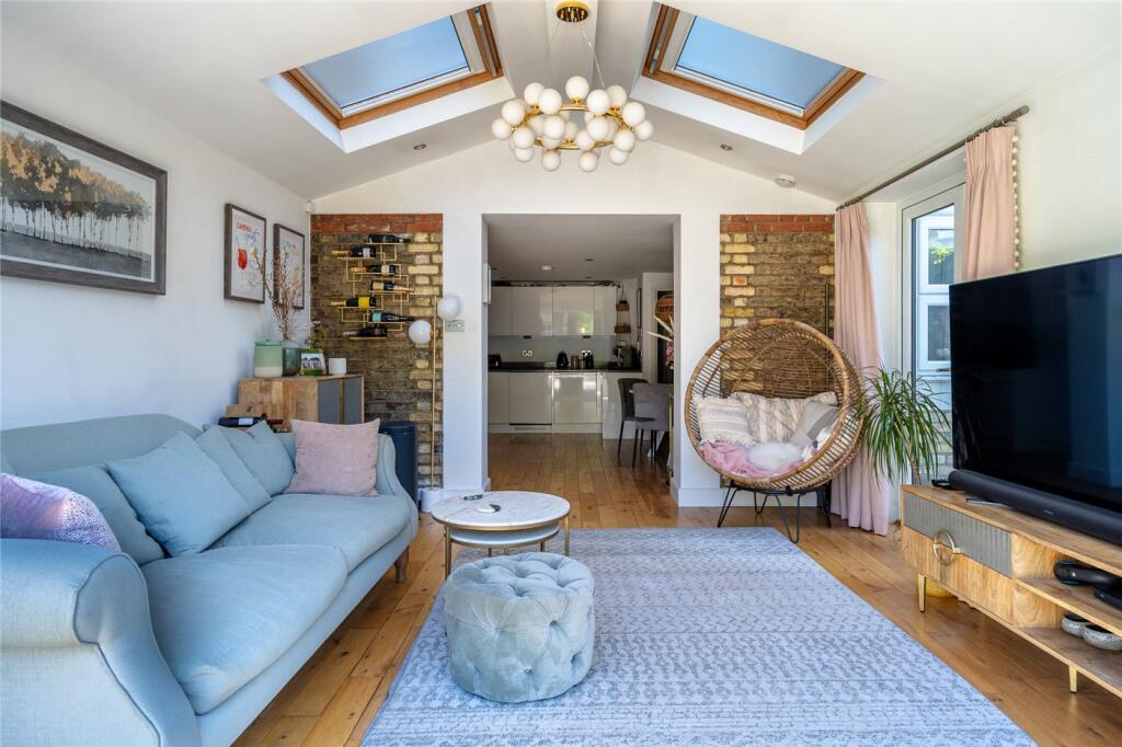 Lewin Road, London, SW16 - View 3