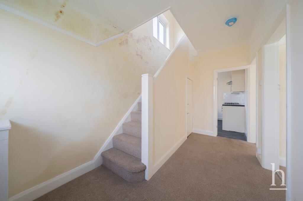 House in Wirral, Thingwall - View 5