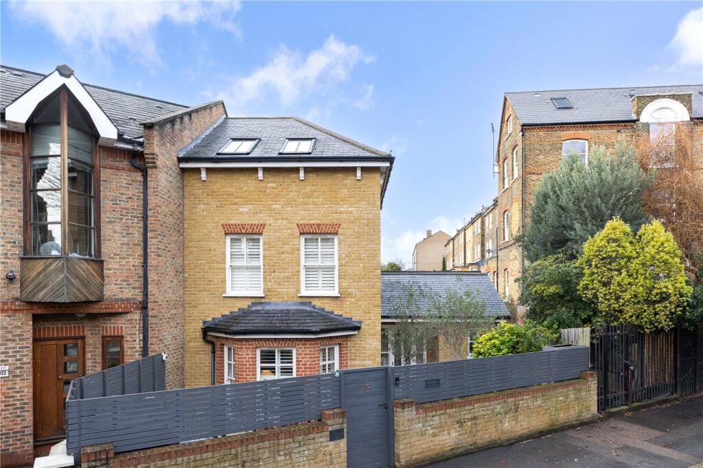 Main image of property: Gauden Road, London, SW4