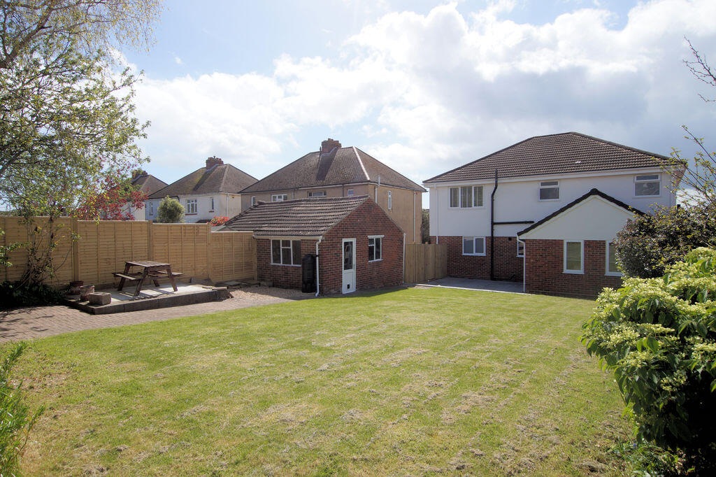 House in Fareham, Hampshire - View 4