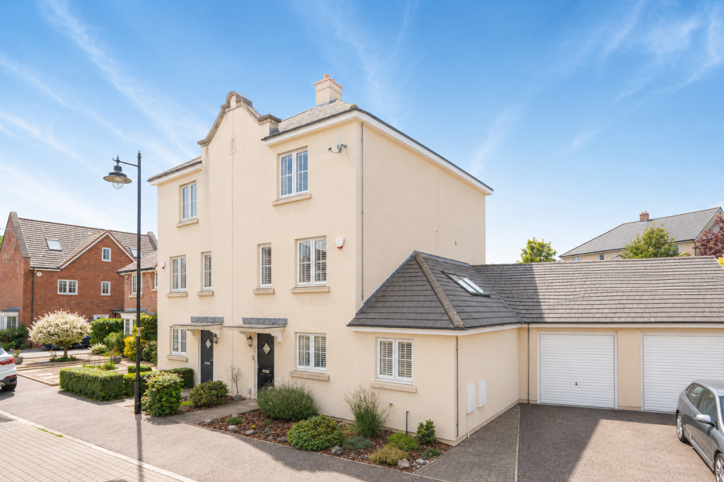 Main image of property: Pevensey Way, Croxley Green, Rickmansworth, Hertfordshire