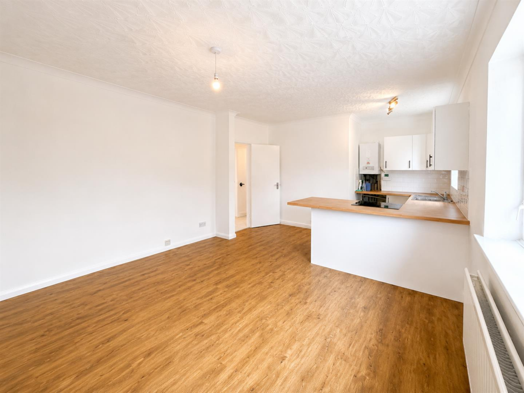 Apartment in Arun, Bognor Regis - View 4