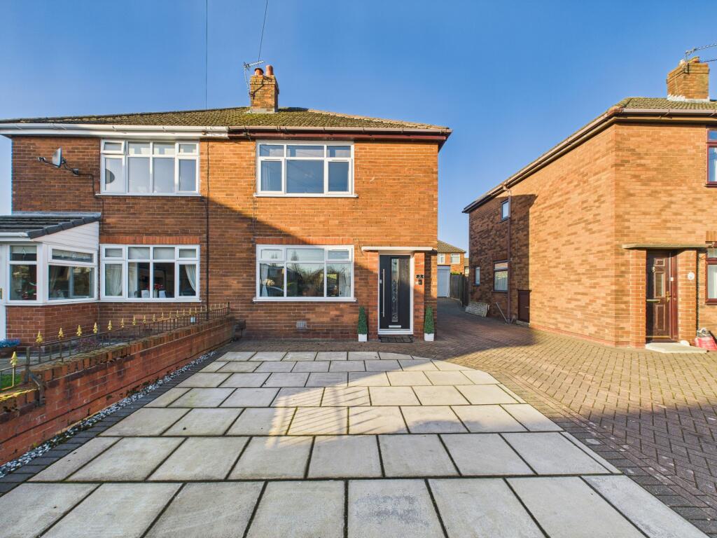 Main image of property: Pine Close, Haydock, WA11