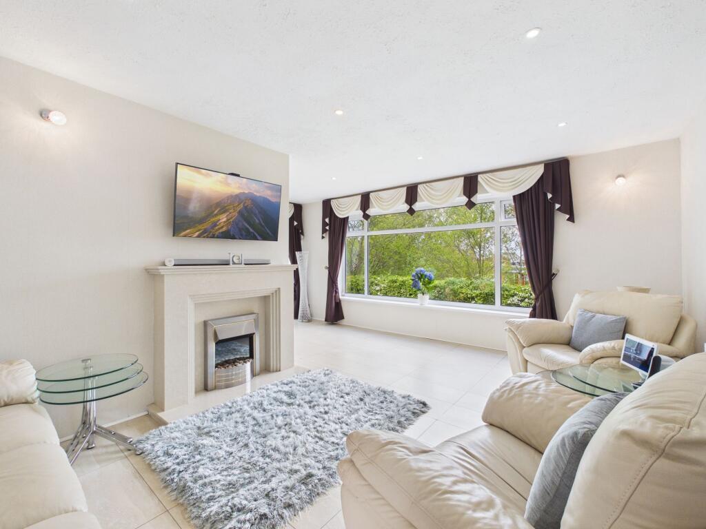 House in West Lancashire, Aughton Park, Ormskirk - View 3
