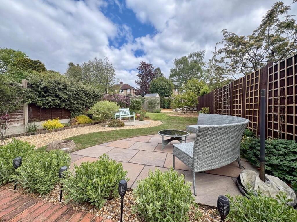 Ennerdale Road, Spinney Hill, Northampton NN3 - View 2