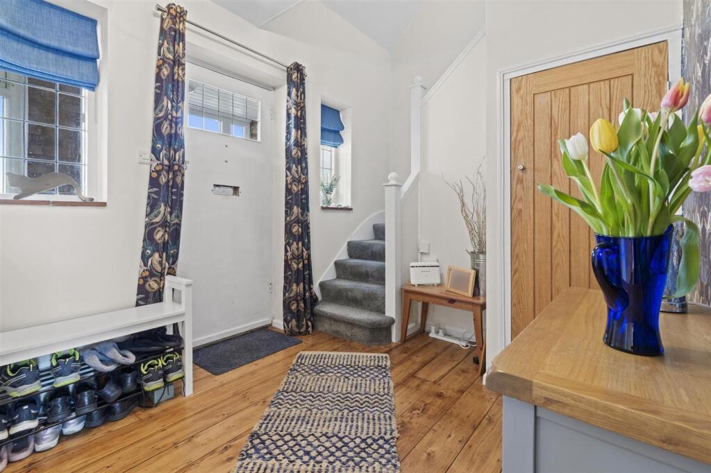 House in Brighton - View 5