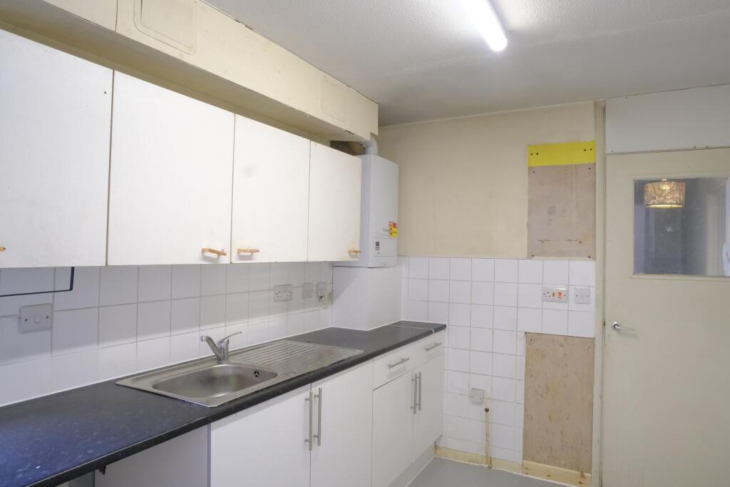 Apartment in London - View 5