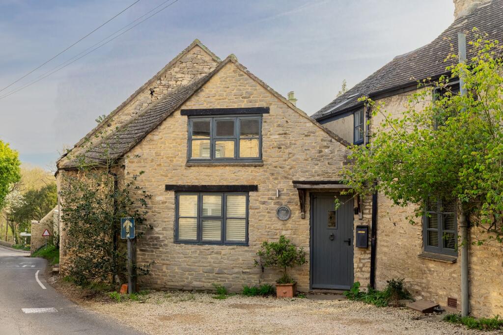 Main image of property: The Walk, Islip, OX5