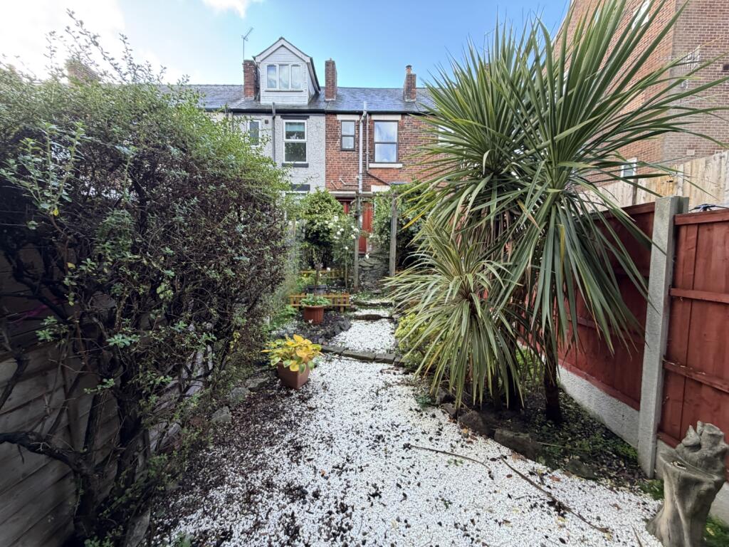 House in Sheffield - View 4