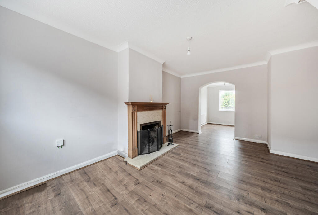 House in Tonbridge - More