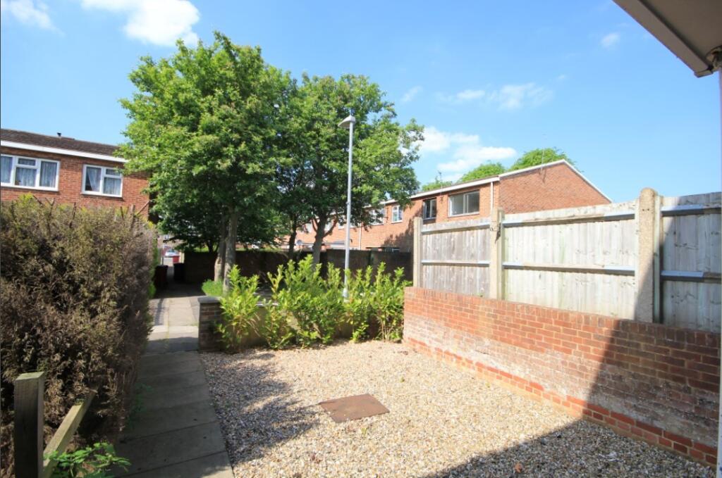 House in Reading - View 2