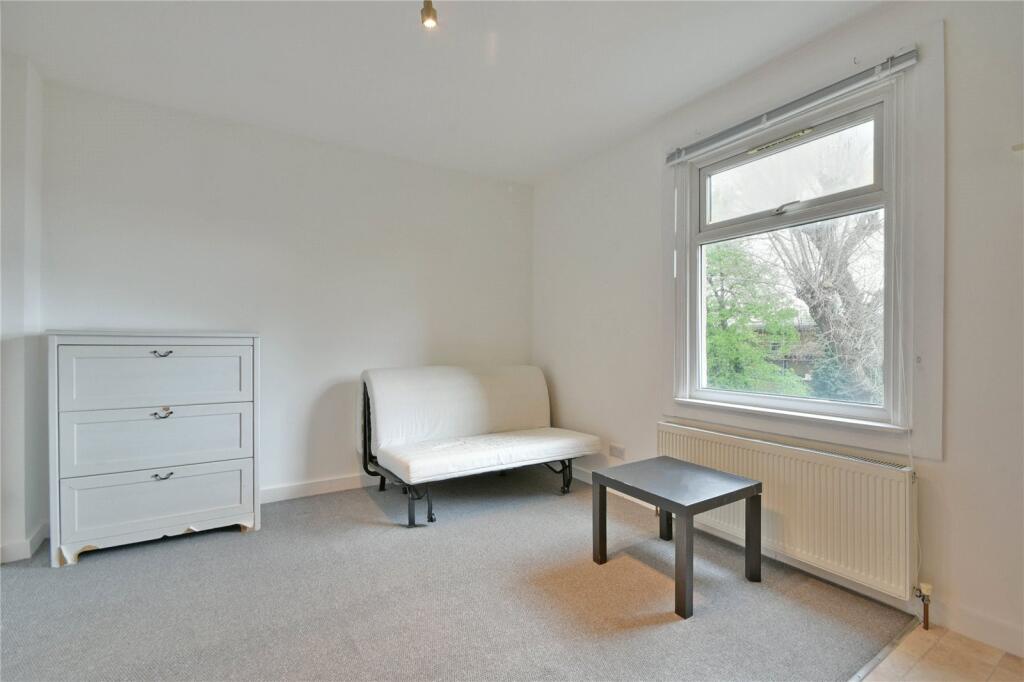 Apartment in London - View 4