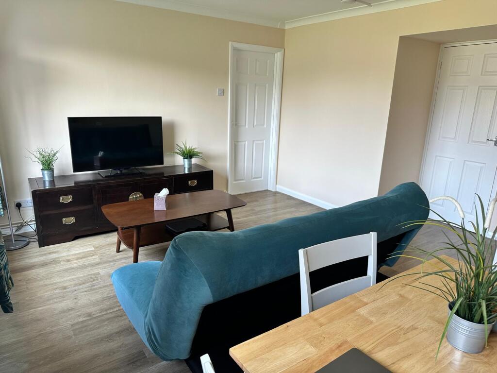 Apartment in Coventry - View 3