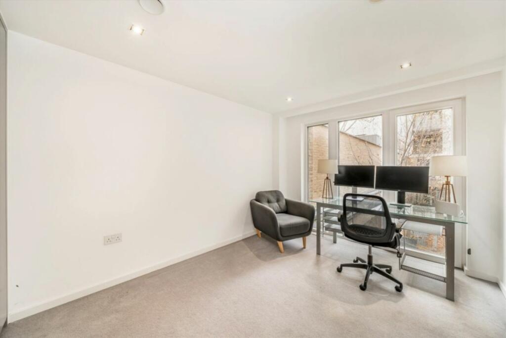 2 bedroom duplex for rent