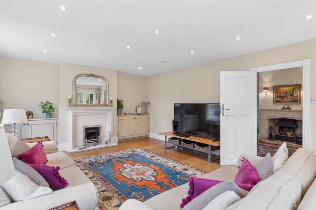 Sollershott West, Letchworth Garden City, SG6 photo 4