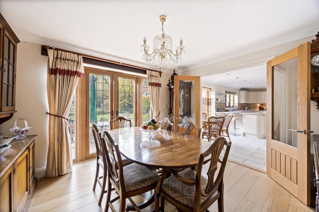 House in Tonbridge - More