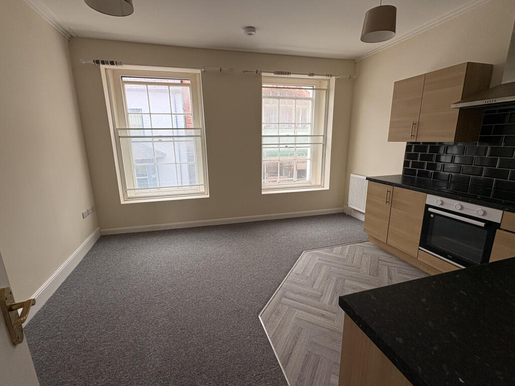 Apartment in Llandudno - View 4