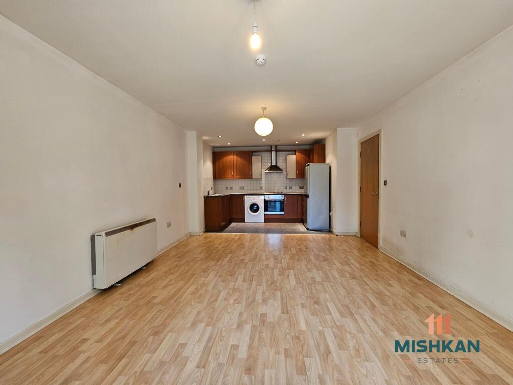 Apartment in Manchester, City Centre - View 4