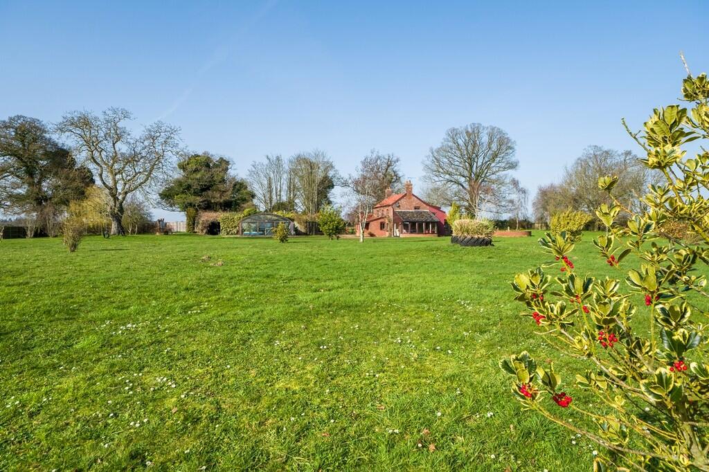 Merton, Thetford photo 3