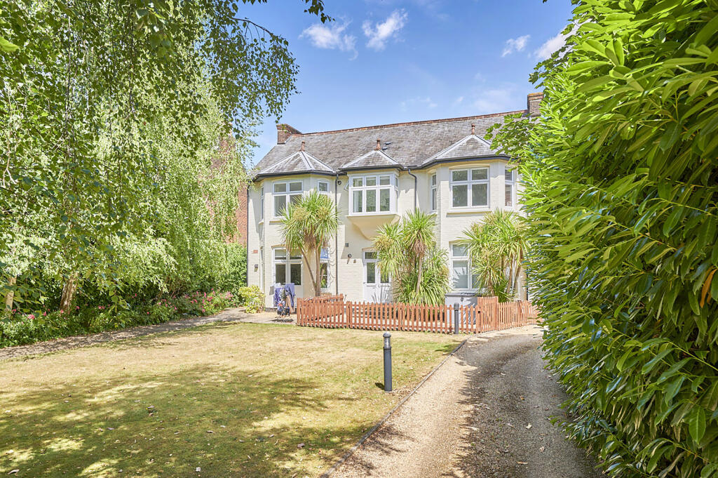 Main image of property: Grosvenor Road, St. Albans, Hertfordshire, AL1