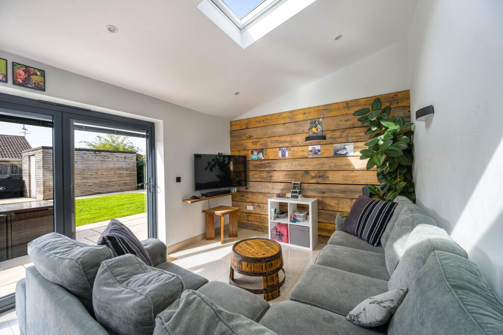 House in Peterborough - View 5