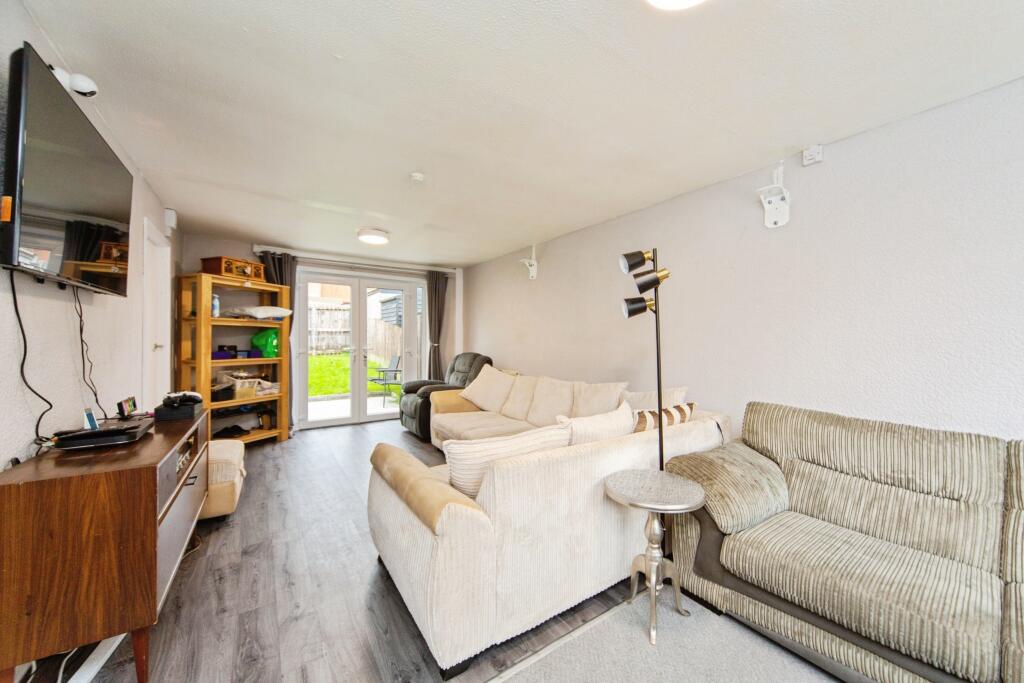 Bramblewood Close, Prenton, CH43 - View 3
