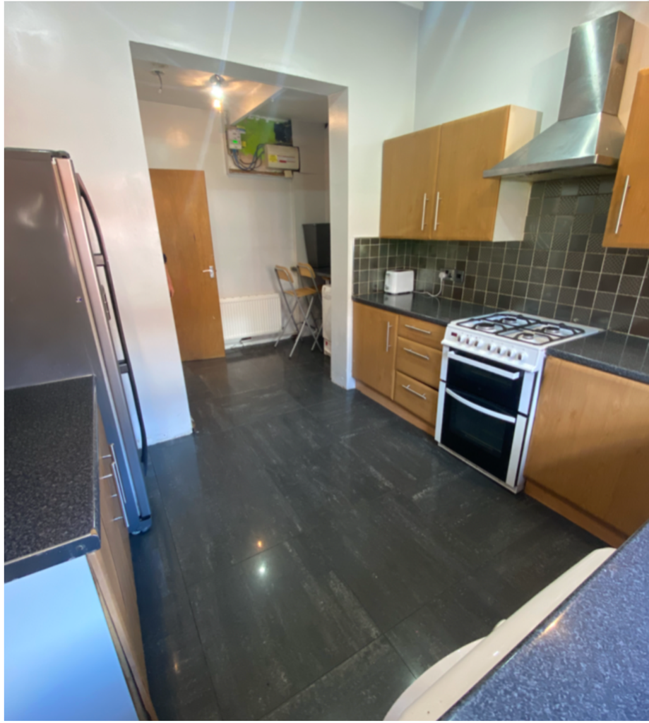 17 Walmsley Road, Leeds, West Yorkshire, LS6 – pohled 3