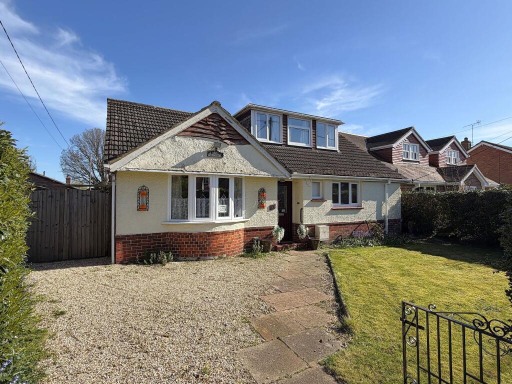 Main image of property: West Road, Dibden Purlieu, SO45