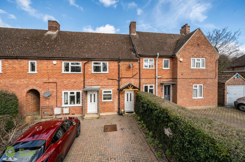 Main image of property: South Road, Kingsclere, Newbury, Berkshire, RG20