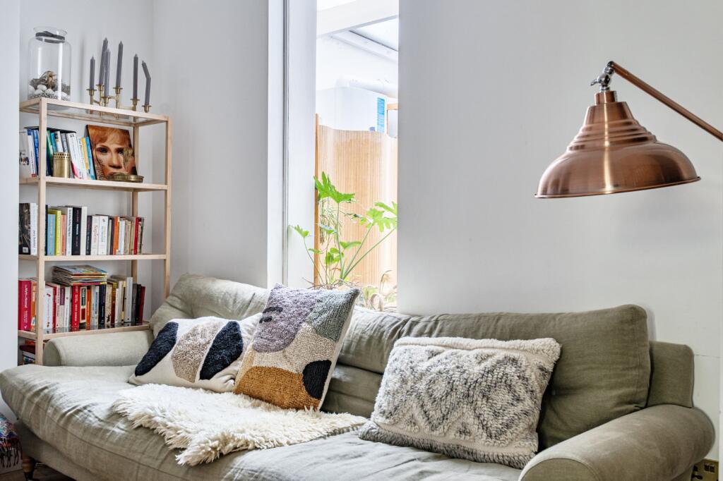 House in London - View 4