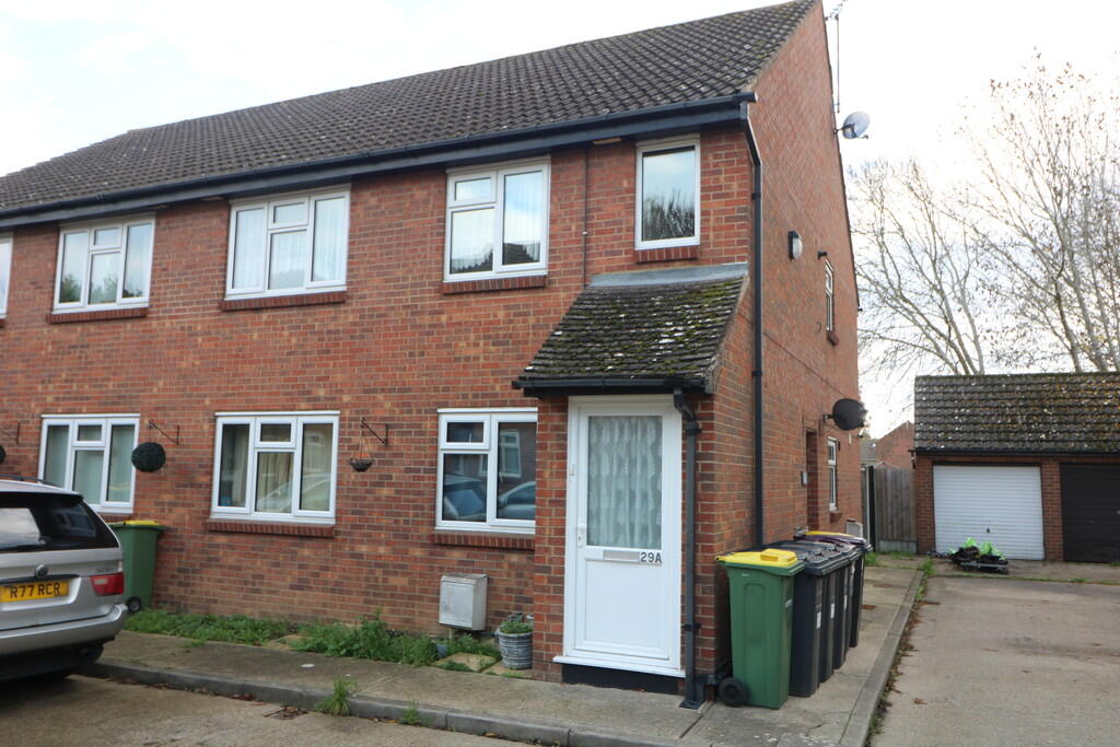 Main image of property: Hartford Close, Rayleigh