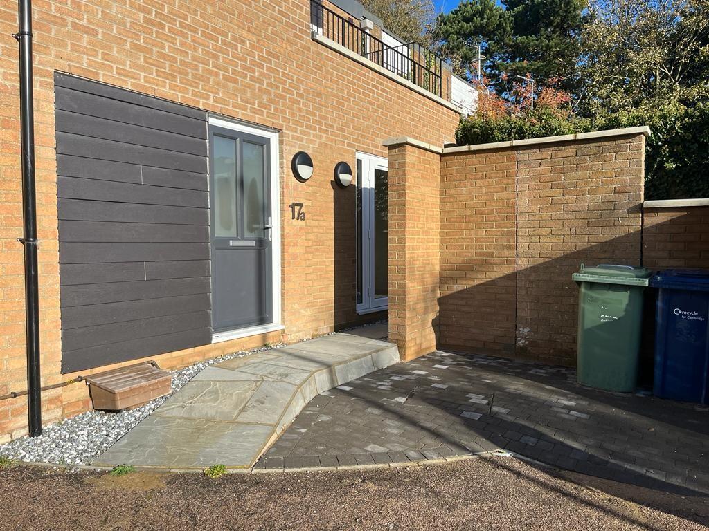 Main image of property: Greenlands, Cambridge, CB2 0QY