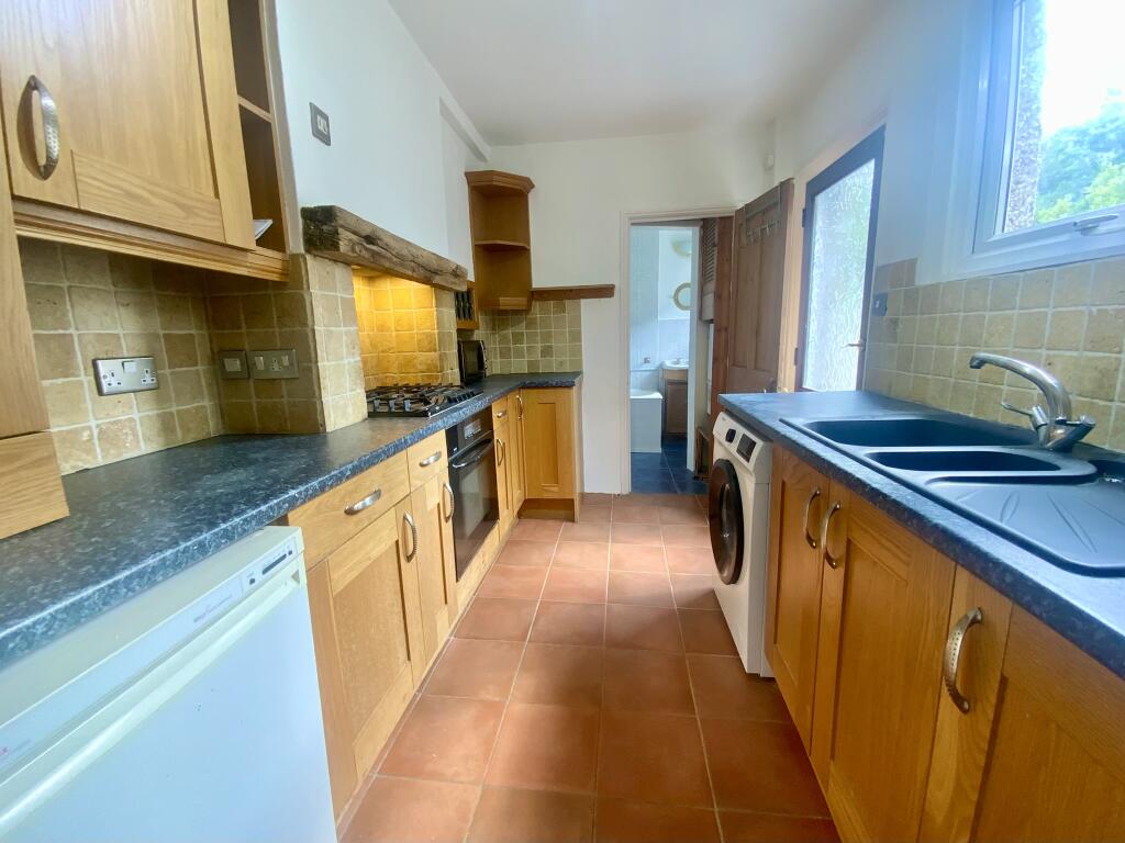 Apartment in Epsom and Ewell, Epsom - View 4