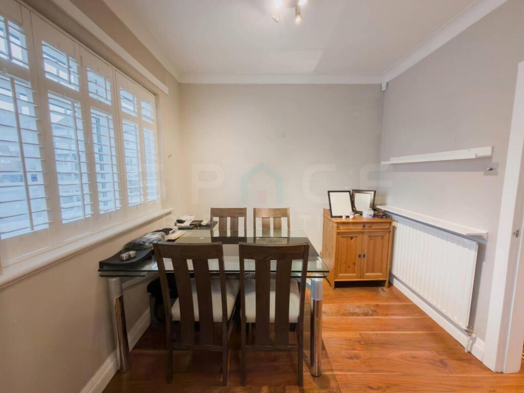 House in Harrow - More