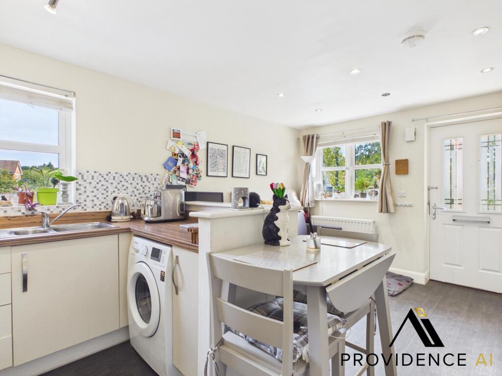House in Basingstoke and Deane, Chineham - View 5
