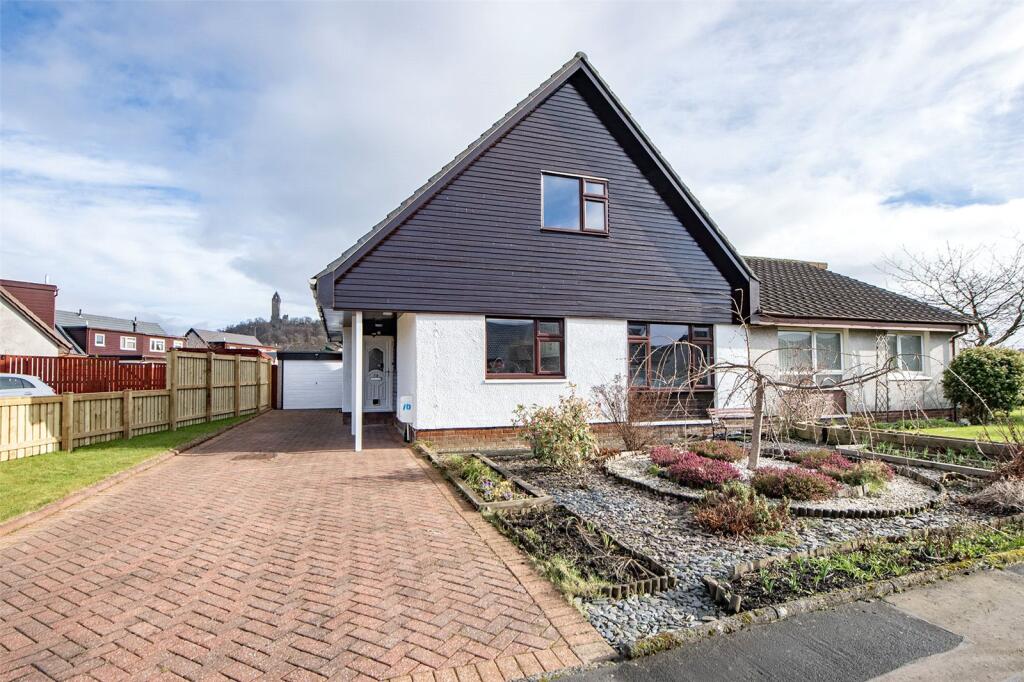 Main image of property: 76 Lothian Crescent, Causewayhead, FK9