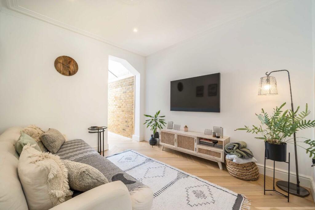 House in London, Streatham - View 3